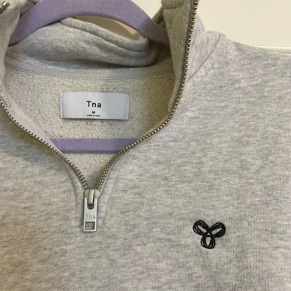 Aritzia TNA Quarter Zip - Picture 3 of 6